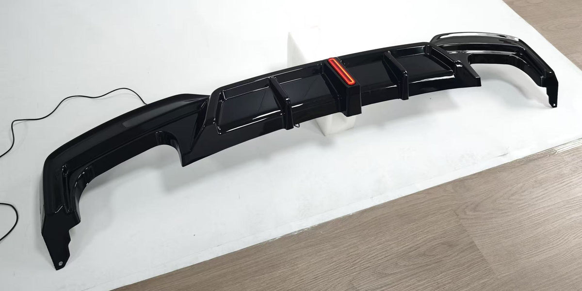 LED Illuminated Rear Diffuser Lip for BMW 6 Series F06 (2012 - 2018)