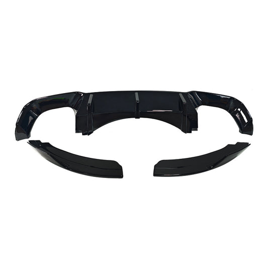 Blacked-Out Rear Diffuser Lip for BMW / BMW X5M F85 (alternate view 2)