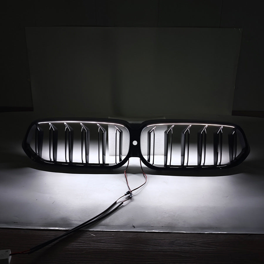 Side-Lit LED LED Illuminated Front Grille for BMW 6 Series GT G32 (2021 - 2026), Glossy Black