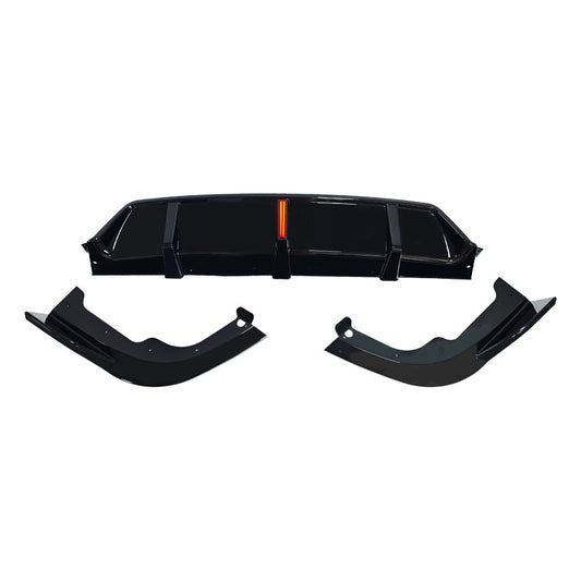 Blacked-Out Illuminated Rear Diffuser Lip for BMW X5 G05 (alternate view 2)