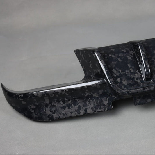 Carbon Fiber Rear Lip with LED & Exhaust Tips for BMW X5M F95 / X5 G05 (2020+)