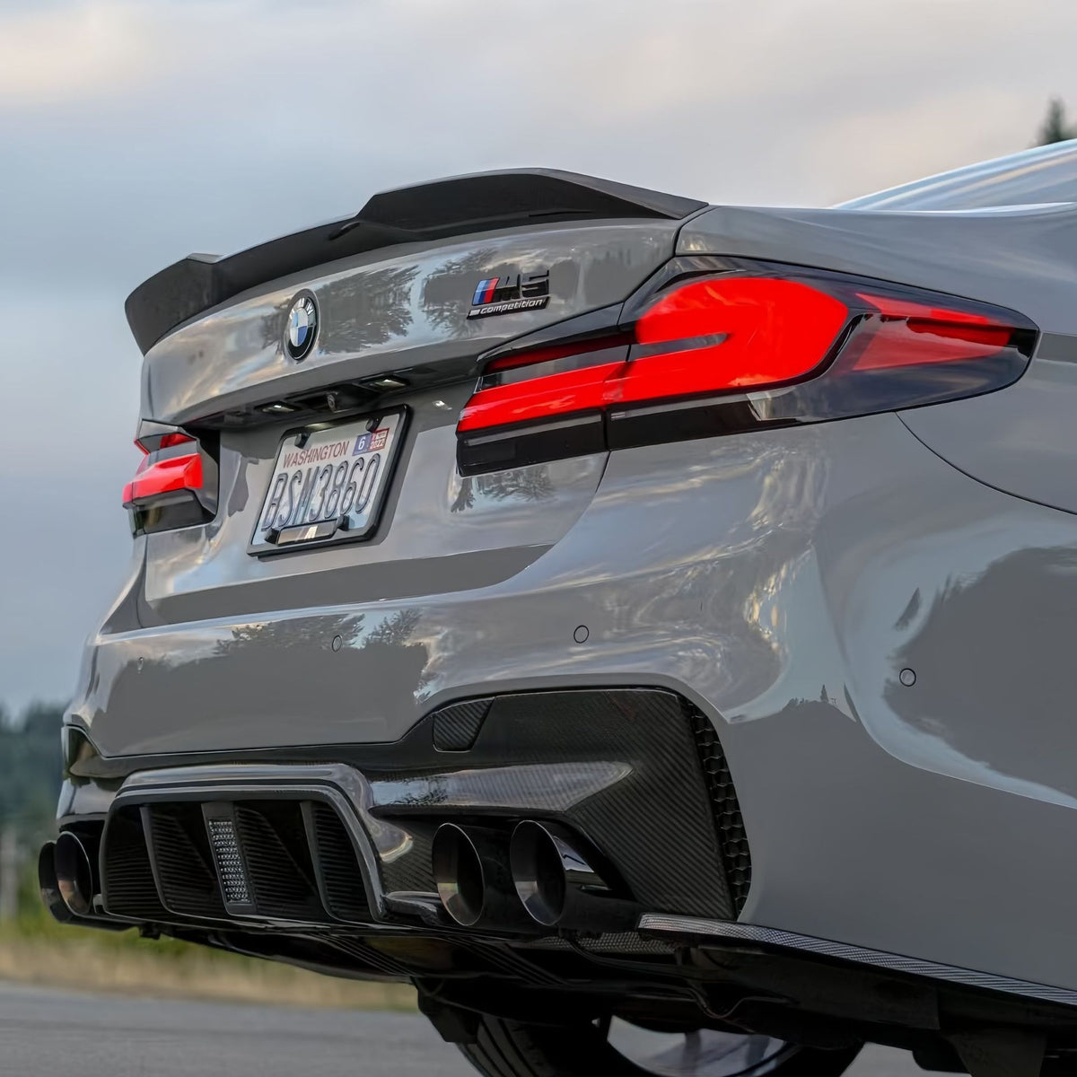 适用宝马干碳纤维后唇带灯F90 M5 BMW5系G30后扰流MP后唇尾翼前唇