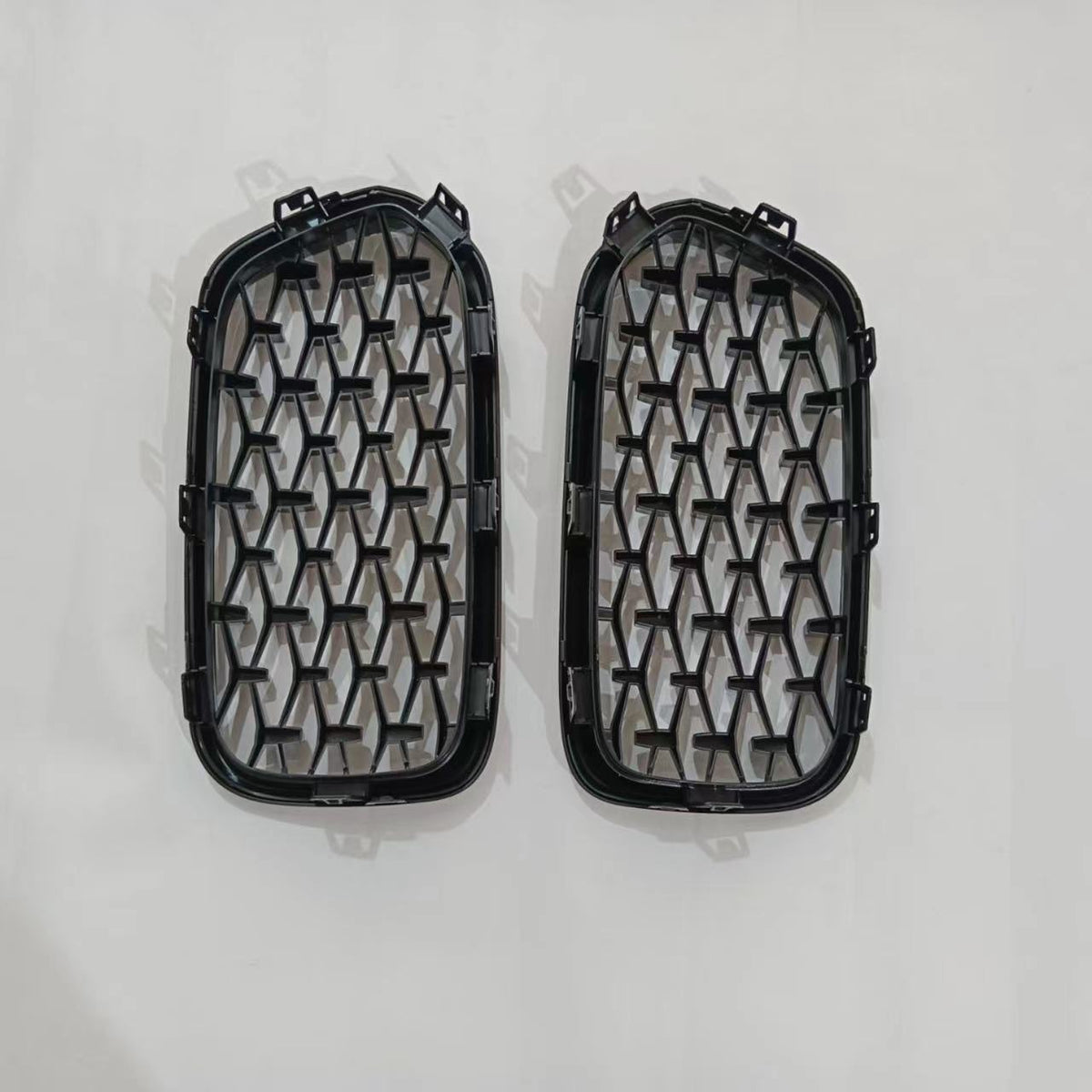 Meteor Front Grille for BMW X2 F39 (2019 - 2024), Glossy Black