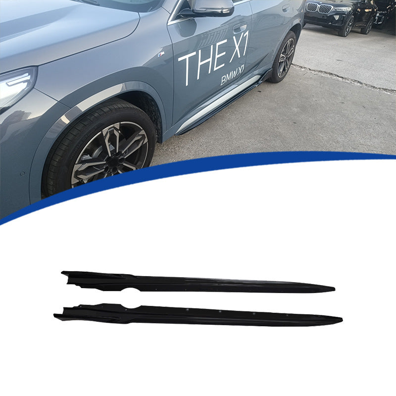 Blacked-Out Side Skirts for BMW X1 U11 (2023 - 2026), Glossy Black