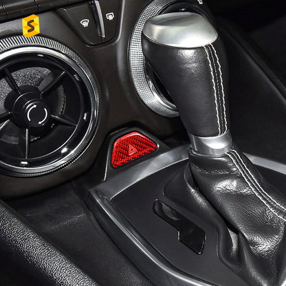 Carbon Fiber Hazard Warning Light Button Trim for Chevrolet Camaro / Chevrolet Camaro (2016+)