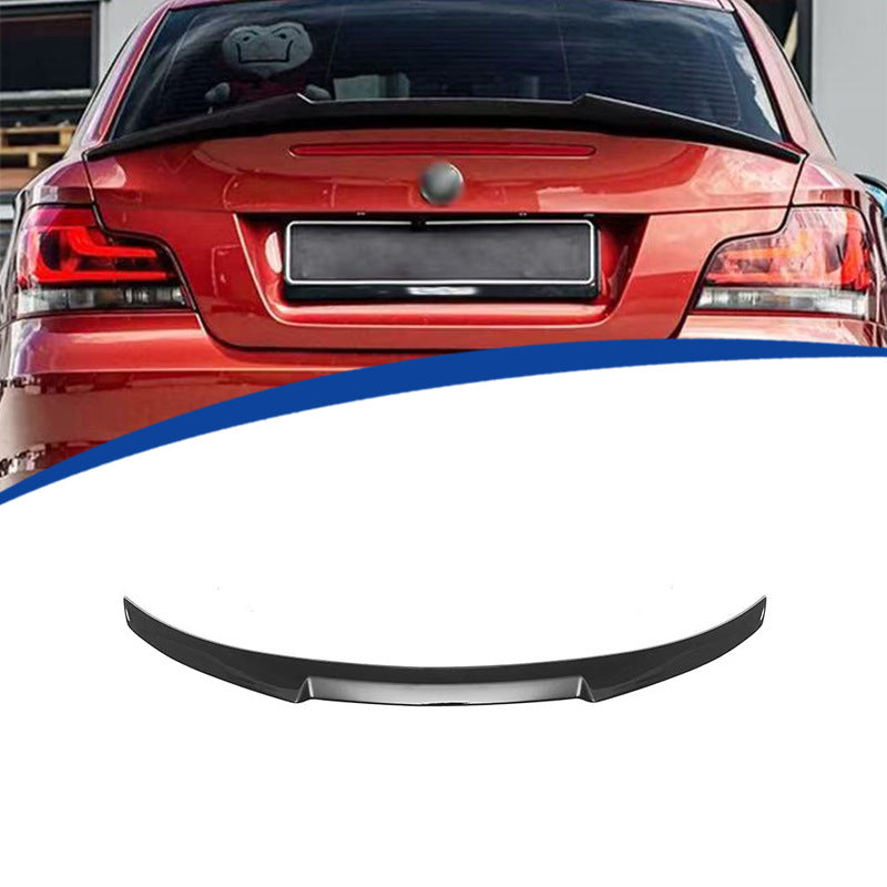 适用05-11款1系3厢版E82尾翼定风翼M4款ABS吹塑材质亮黑色