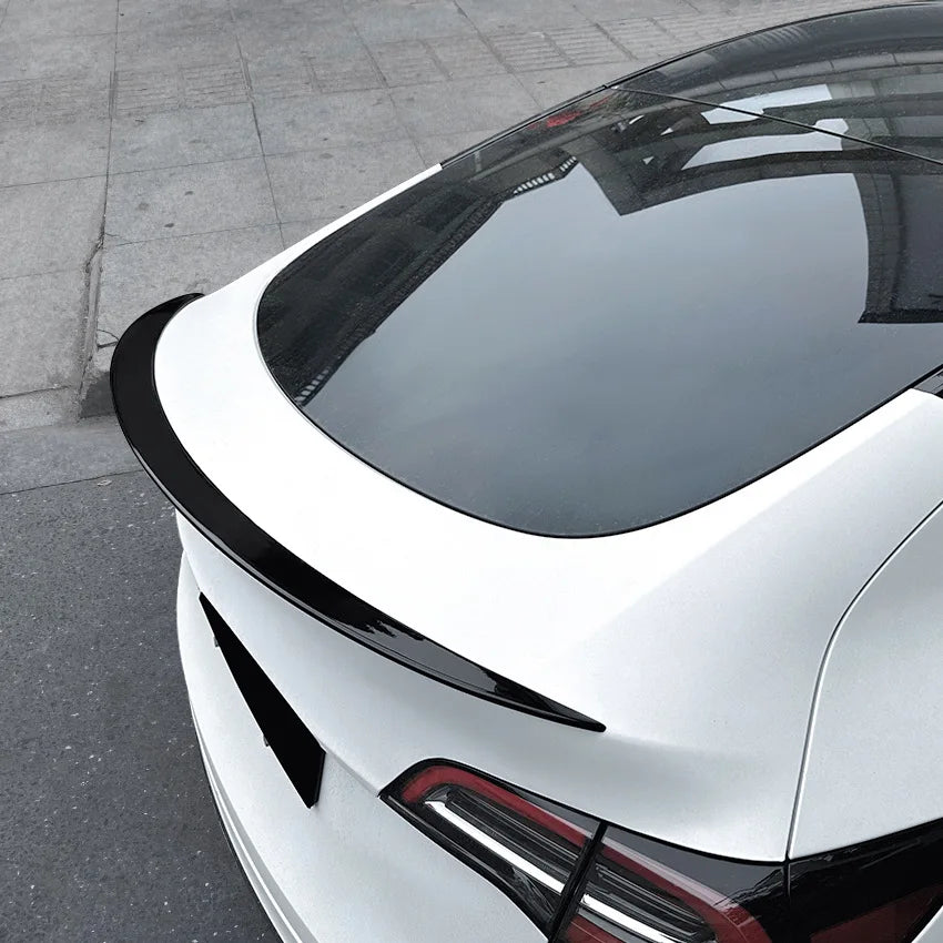 New for Tesla Model Y P Style Original Factory High-performance Styling Spoiler Carbon Rear Trunk Lip Tail Wing Car Accessories