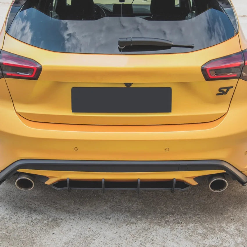 Car Glossy Black Rear Diffuser Spoiler for Ford Focus ST MK4 2018-2021 Rear Bumper Trim Lip Spoiler Sticker Fender Canards Fin